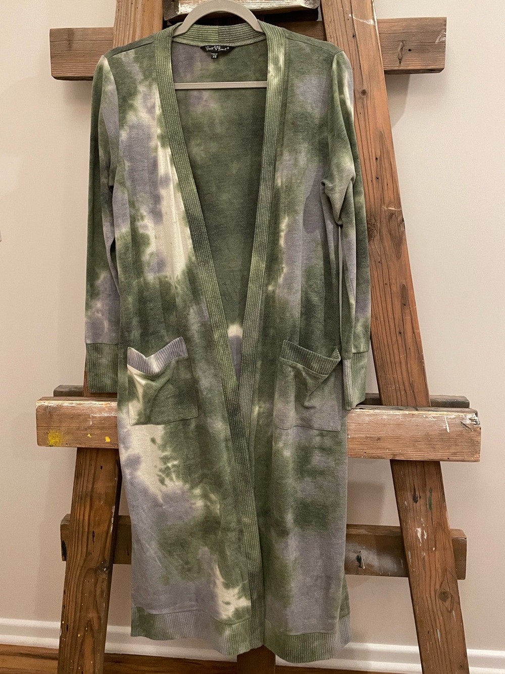 Velvet Heart Olive Green & Gray Tie-Dye Long Open-Front Cardigan